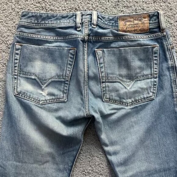 Diesel Industry Zatiny Regular Bootcut Jeans - Label Size.30x34 - Men's VGUC - Picture 9 of 15